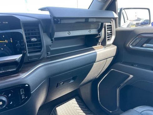 Used 2023 Chevrolet Silverado 1500 LT AWD/4WD image 43