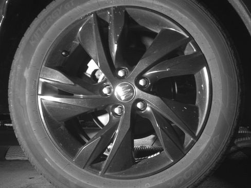 Used 2024 Buick Encore GX Sport Touring image 15