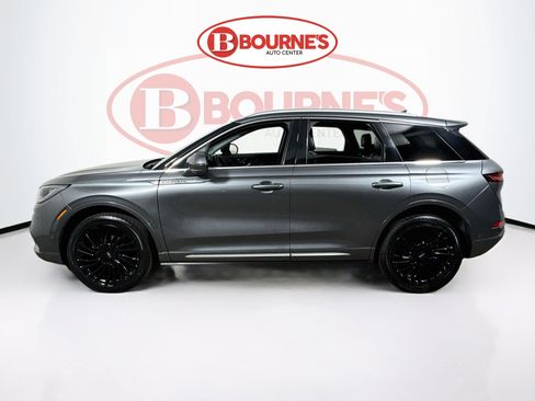 Used 2022 Lincoln Corsair Reserve w/ Equipment Group 201A AWD/4WD image 7