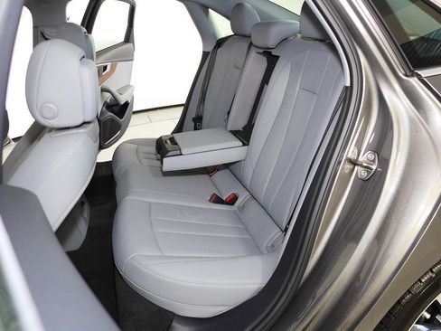 Used 2022 Audi A4 2.0T Premium Plus w/ Premium Plus Package image 21