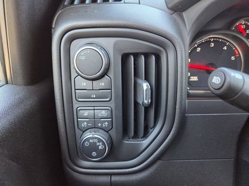 Used 2024 Chevrolet Silverado 2500 Custom w/ Custom Value Package image 35