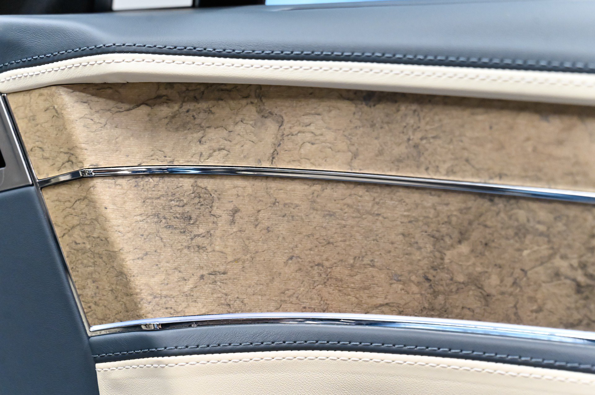 Used 2022 Bentley Flying Spur V8 AWD/4WD image 60