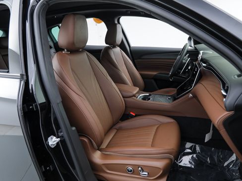 New 2026 Maserati Grecale Modena AWD/4WD image 11