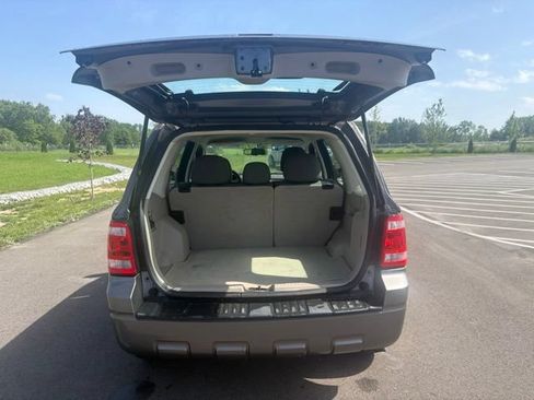 Used 2012 Ford Escape XLS FWD image 10