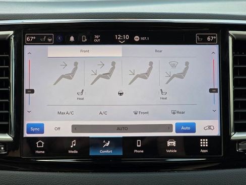 Used 2023 Chrysler Pacifica Touring-L FWD image 30