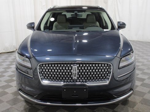 Used 2022 Lincoln Nautilus Reserve image 30