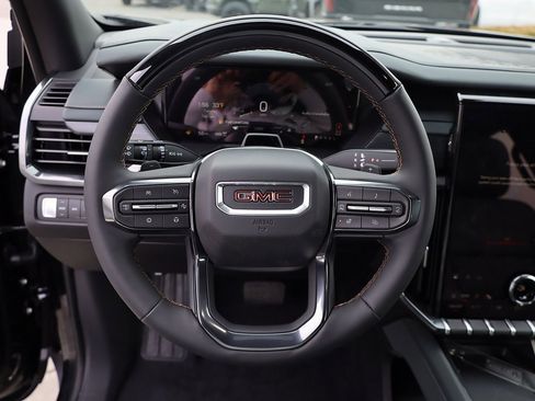 New 2025 GMC Acadia AT4 w/ Super Cruise Package image 13