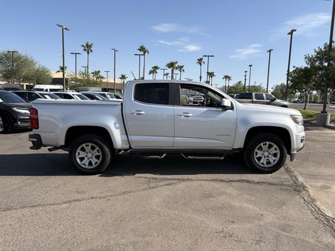 Used 2019 Chevrolet Colorado LT RWD image 7