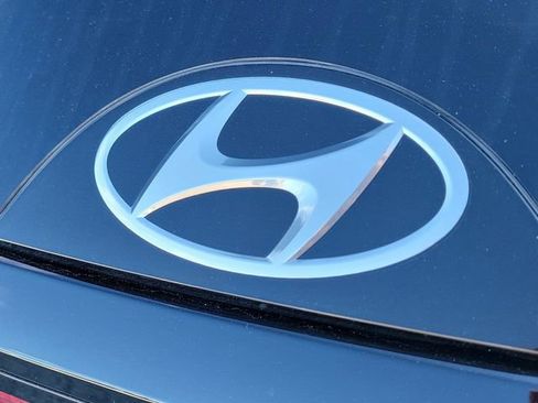 Used 2022 Hyundai Tucson SEL image 8