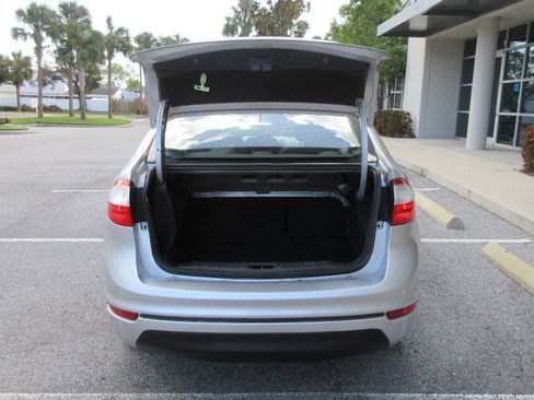 Used 2019 Ford Fiesta SE FWD image 15