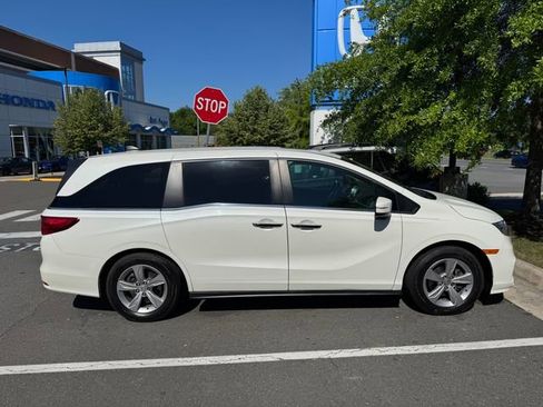 Used 2019 Honda Odyssey EX-L image 2