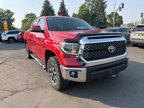 Used 2017 Toyota Tundra Limited AWD/4WD image 11
