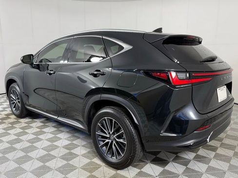 Used 2025 Lexus NX 350 AWD w/ Luxury Package image 4