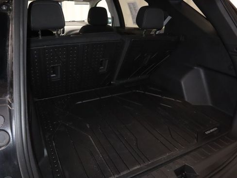 Used 2024 Chevrolet Equinox LS w/ LS Convenience Package FWD image 17