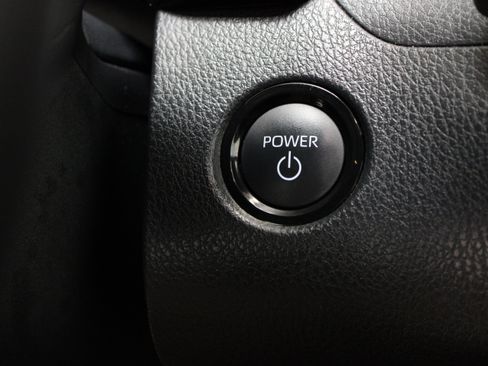 Used 2026 Toyota Camry SE w/ Convenience Package FWD image 18