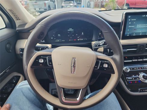 Used 2020 Lincoln Corsair Reserve w/ Equipment Group 202A AWD/4WD image 31