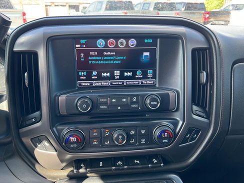 Used 2017 GMC Sierra 1500 SLT image 12