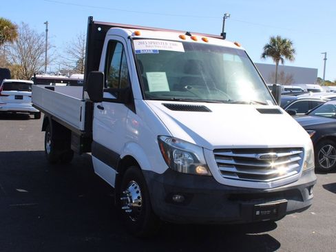 Used 2015 Freightliner Sprinter 3500 image 6