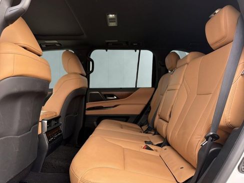 Certified 2025 Lexus LX 700h Luxury w/ Appearance Package AWD/4WD image 9