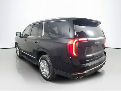 Used 2025 GMC Yukon Denali image 4