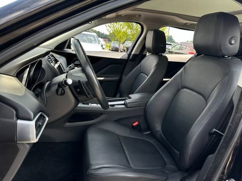 Used 2018 Jaguar F-PACE Premium AWD/4WD image 14