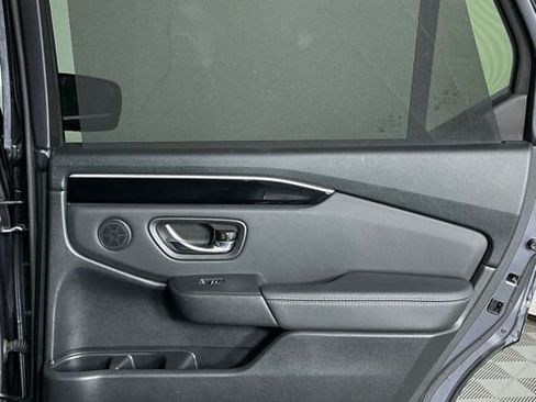 Used 2024 Honda Pilot EX-L image 27
