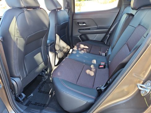 New 2026 Nissan Kicks SR image 10