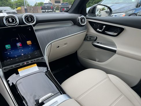Certified 2025 Mercedes-Benz GLC 300 GLC 300 image 42