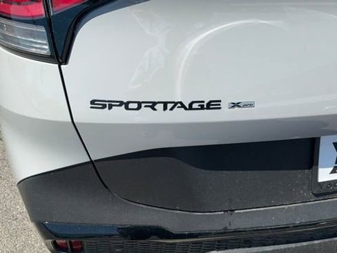 Certified 2025 Kia Sportage X-Pro image 5