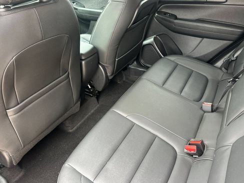 Used 2023 Chevrolet TrailBlazer ACTIV FWD image 14