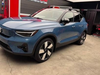 Used 2023 Volvo XC40 Recharge Ultimate w/ Protection Package Premier