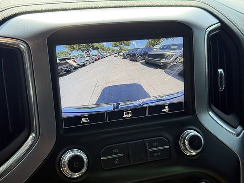 Used 2021 GMC Sierra 1500 SLT RWD image 19