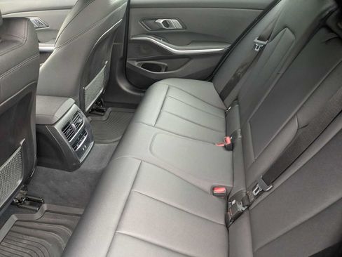 Used 2021 BMW 330i xDrive Sedan w/ Premium Package AWD/4WD image 20
