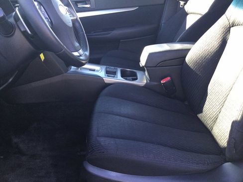 Used 2012 Subaru Legacy 2.5i Premium w/ All-Weather Pkg image 22