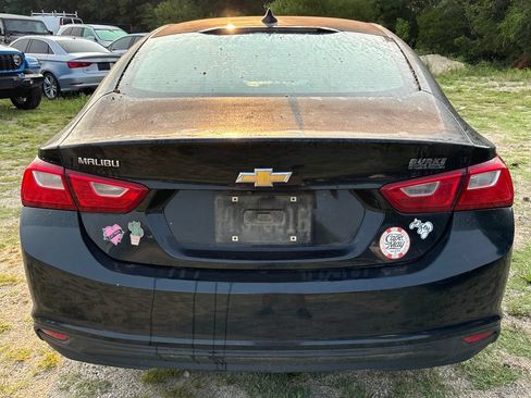 Used 2017 Chevrolet Malibu LS FWD image 13