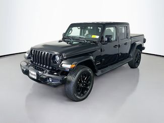 Used 2022 Jeep Gladiator Overland AWD/4WD video 3