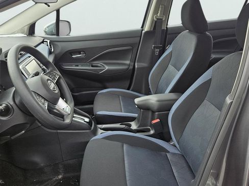 New 2025 Nissan Versa SV w/ Trunk Package image 10