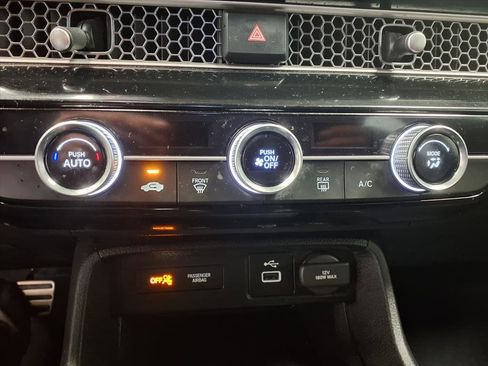 Used 2022 Honda Civic Sport image 14