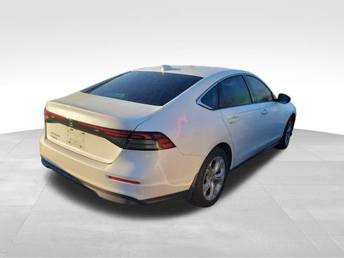 Used 2023 Honda Accord LX image 13