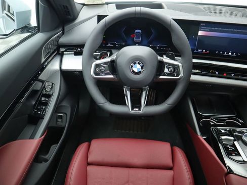 New 2026 BMW 530i w/ M Sport Package image 10