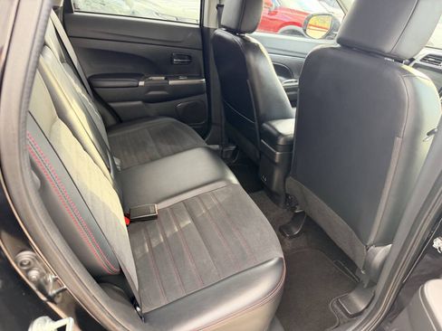 Used 2024 Mitsubishi Outlander Sport SE AWD/4WD image 44