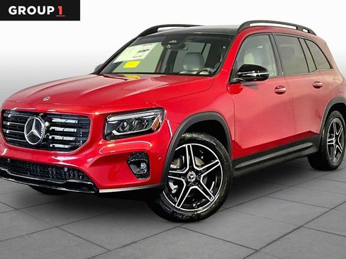 New 2026 Mercedes-Benz GLB 250 4MATIC image 1