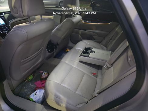 Used 2013 Cadillac XTS Luxury w/ Driver Awareness Package image 7