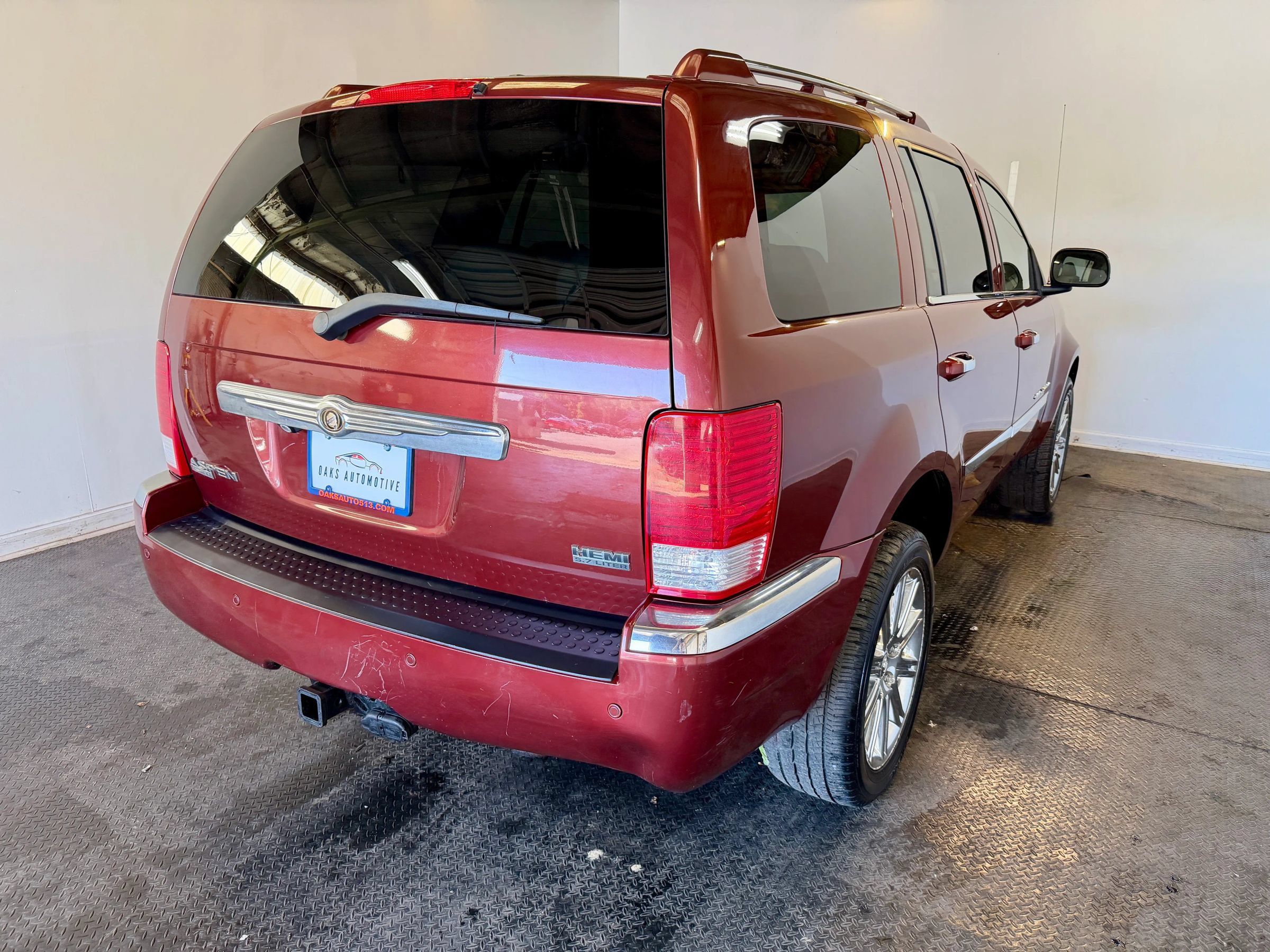 Used 2008 Chrysler Aspen Limited AWD/4WD image 7