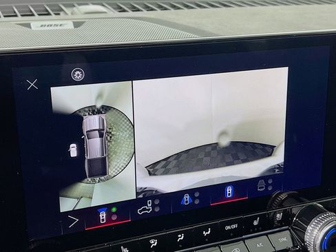 New 2026 GMC Canyon Denali image 11