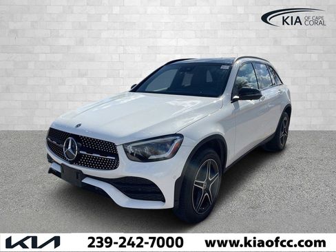 Used 2022 Mercedes-Benz GLC 300 4MATIC image 1