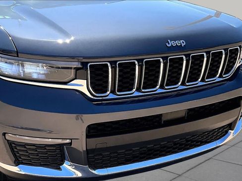 Used 2021 Jeep Grand Cherokee L Limited w/ Trailer Tow Group (B) AWD/4WD image 30