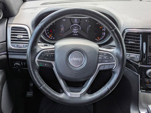 Used 2019 Jeep Grand Cherokee Limited image 20