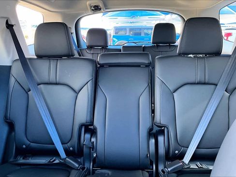 New 2026 Honda Pilot Touring image 20