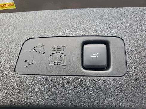 New 2026 Lincoln Corsair Premiere image 30